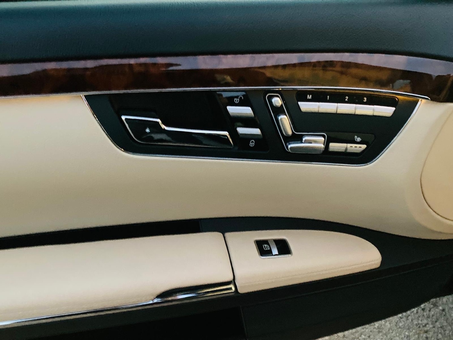 Used Mercedes-Benz S Class 2010 for sale - 76526089: Photo 20