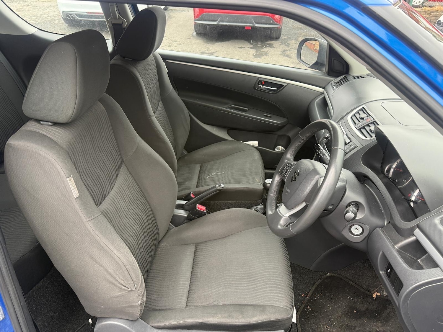 Used Suzuki Swift 2011 for sale - 77630898: Photo 17