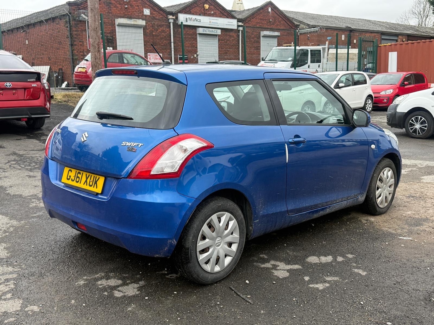 Used Suzuki Swift 2011 for sale - 77630898: Photo 7