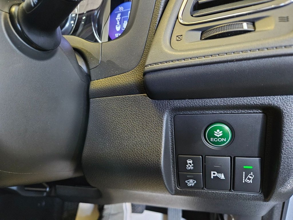 Used Honda HR-V 2017 for sale - 76304161: Photo 37