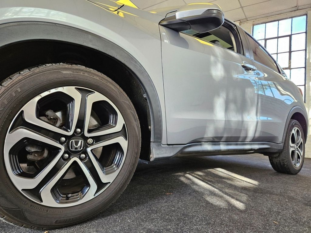 Used Honda HR-V 2017 for sale - 76304161: Photo 44