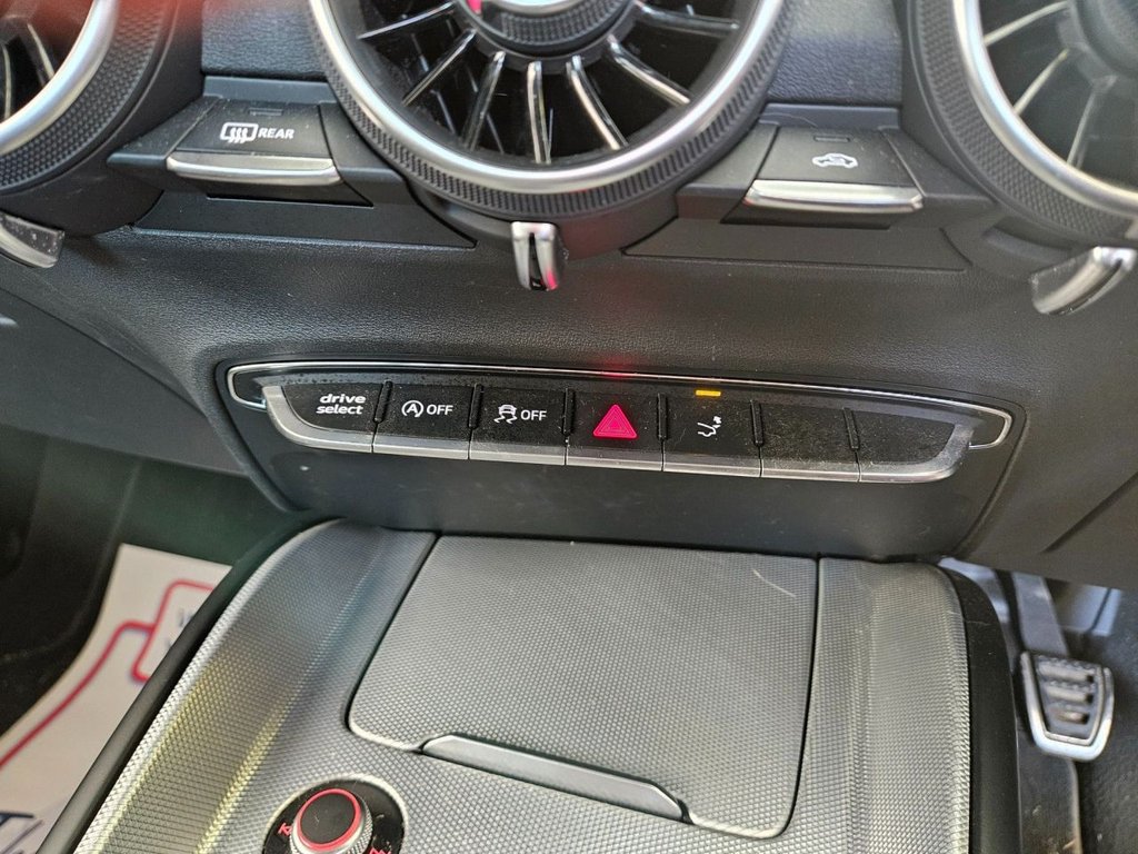 Vehicle 33