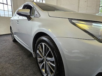 Used Toyota Avensis 2016 for sale - 76068554: Photo