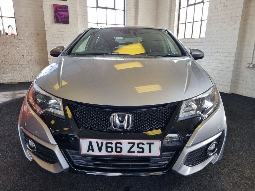Used Honda Civic 2016 for sale - 76092649: Photo 2