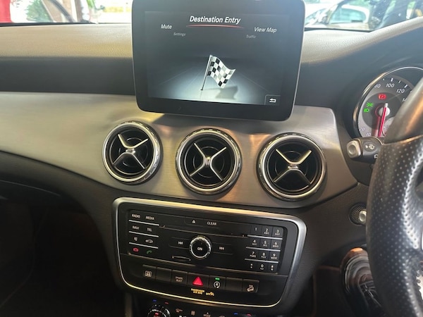 Used Mercedes-Benz GLA 2017 for sale - 76223377: Photo 12