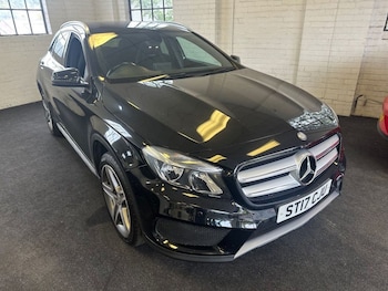 Mercedes-Benz - GLA