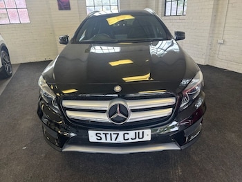 Used Mercedes-Benz GLA 2017 for sale - 76223377: Photo 2