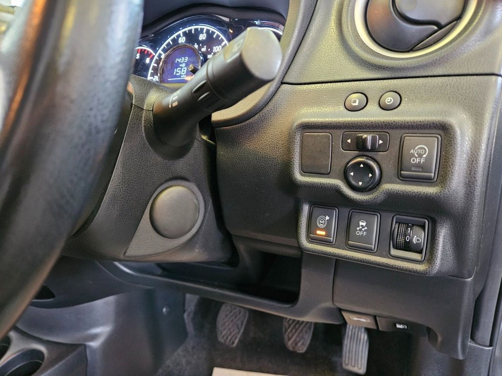 Vehicle 33