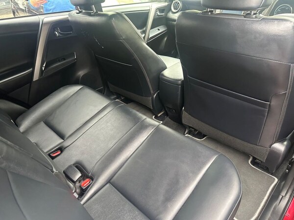 Used Toyota RAV4 2017 for sale - 76291403: Photo 16