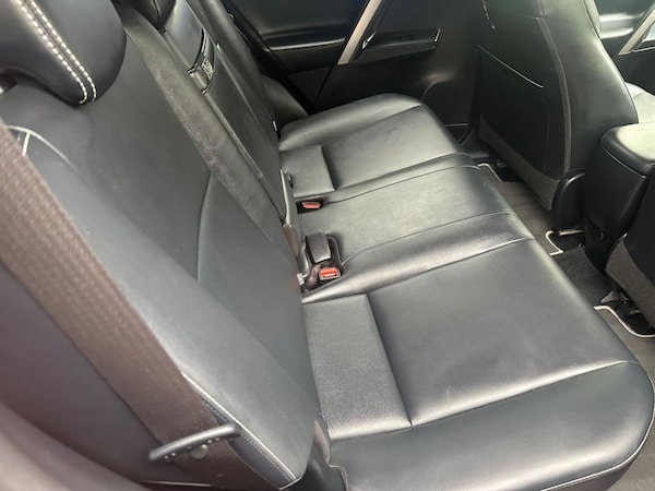 Used Toyota RAV4 2017 for sale - 76291403: Photo 17