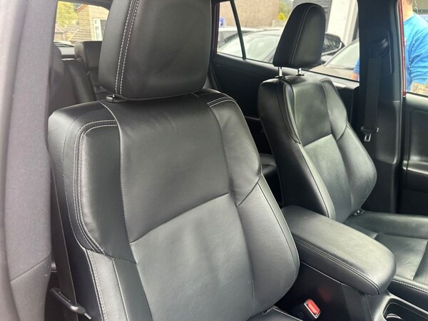 Used Toyota RAV4 2017 for sale - 76291403: Photo 18