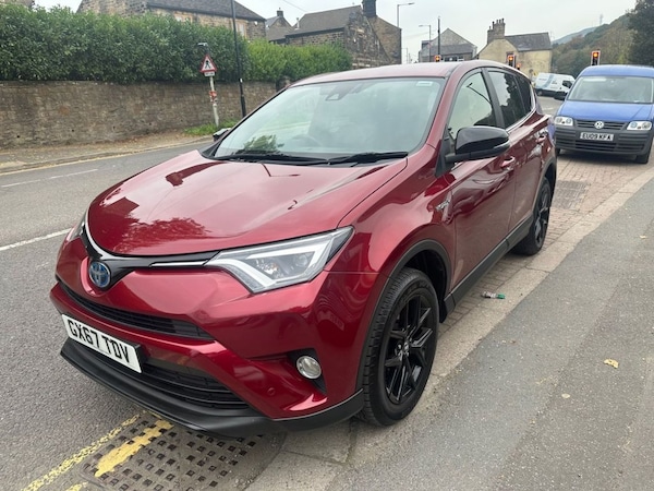 Used Toyota RAV4 2017 for sale - 76291403: Photo 2