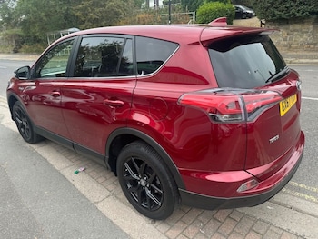 Used Toyota RAV4 2017 for sale - 76291403: Photo 3