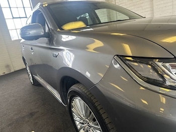 Used Mitsubishi Outlander 2018 for sale - 76068422: Photo