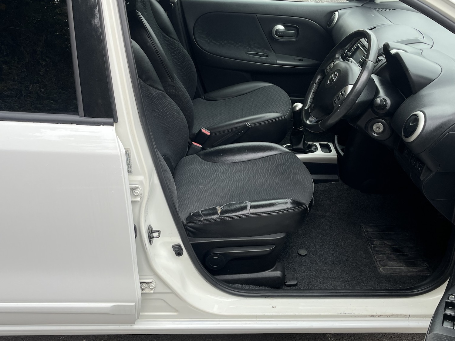 Used Nissan Note 2012 for sale - 76268501: Photo 11