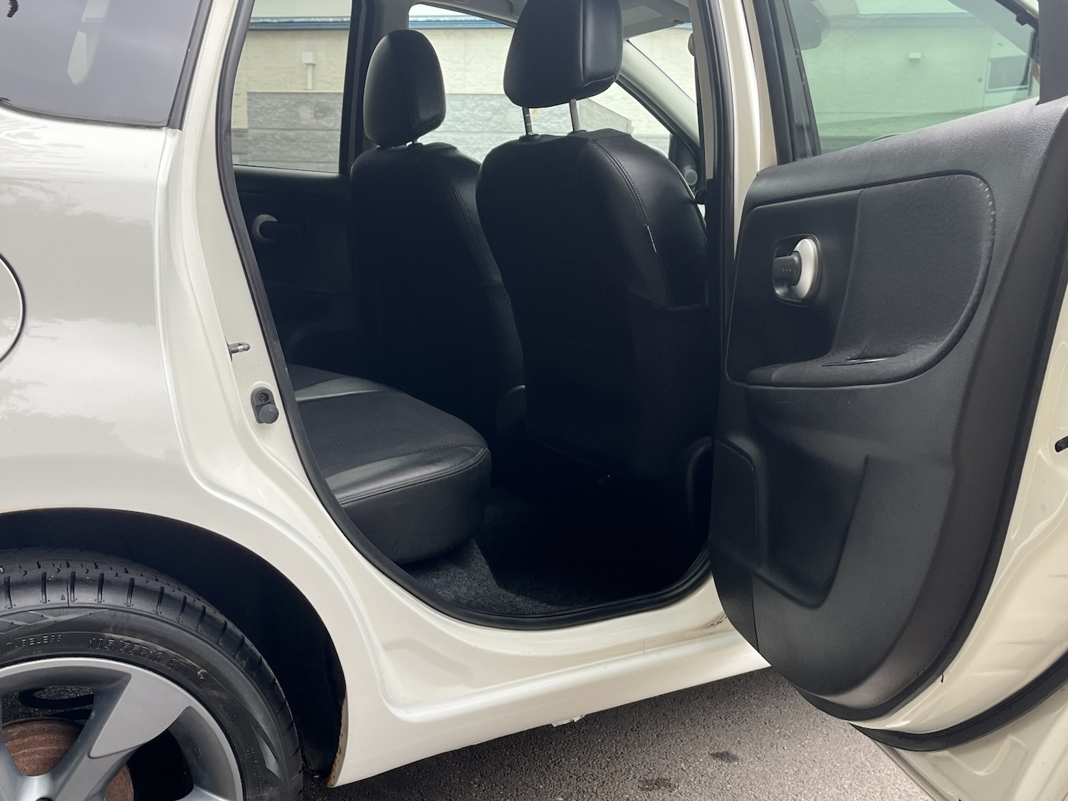 Used Nissan Note 2012 for sale - 76268501: Photo 12