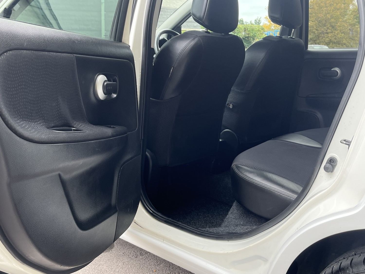 Used Nissan Note 2012 for sale - 76268501: Photo 16