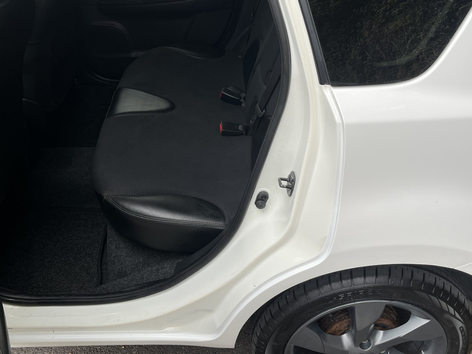 Used Nissan Note 2012 for sale - 76268501: Photo 17