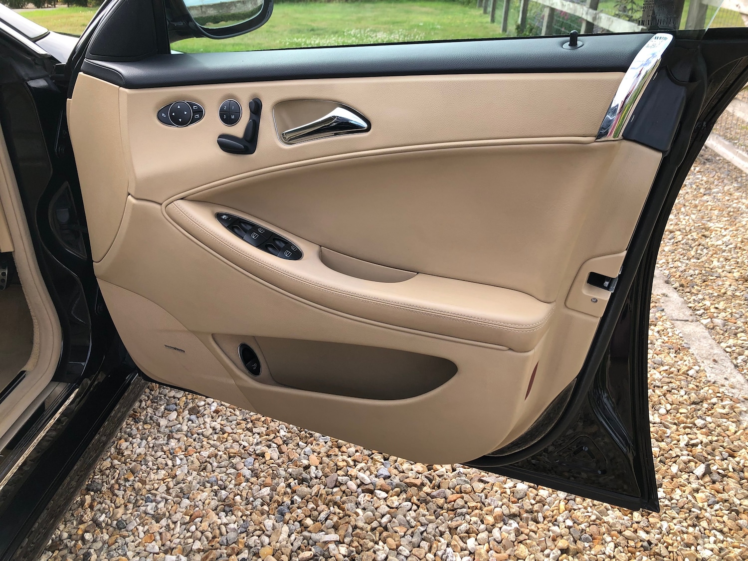 Used Mercedes-Benz CLS 2006 for sale - 77104123: Photo 43