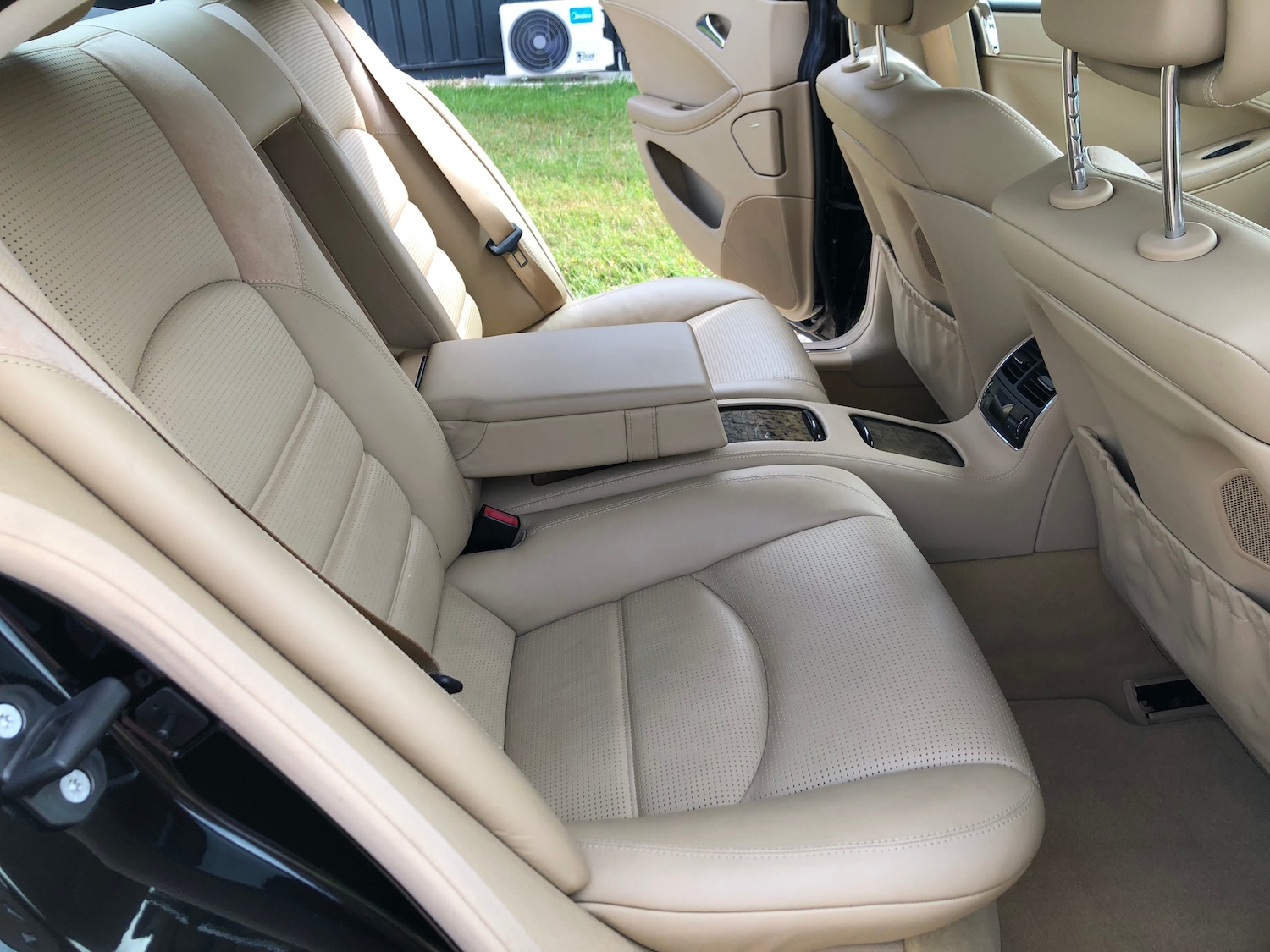 Used Mercedes-Benz CLS 2006 for sale - 77104123: Photo 62