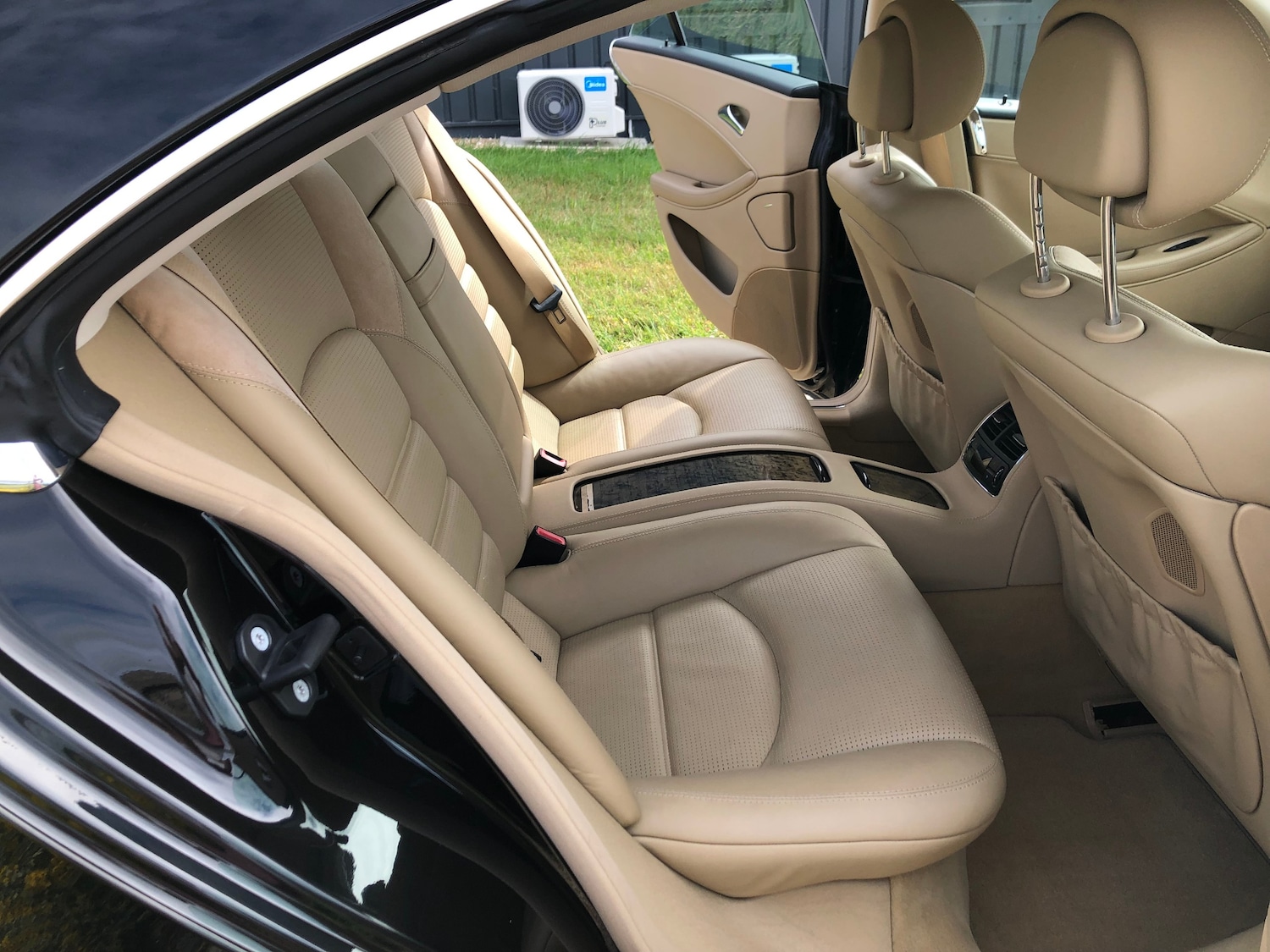 Used Mercedes-Benz CLS 2006 for sale - 77104123: Photo 65