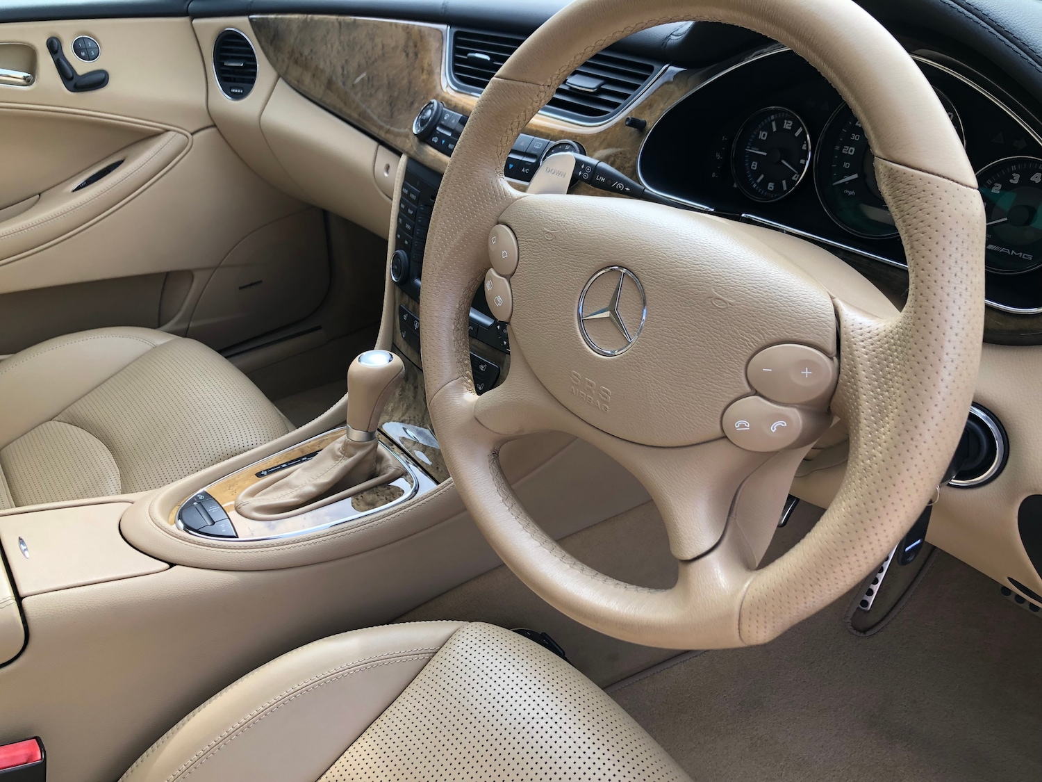 Used Mercedes-Benz CLS 2006 for sale - 77104123: Photo 77