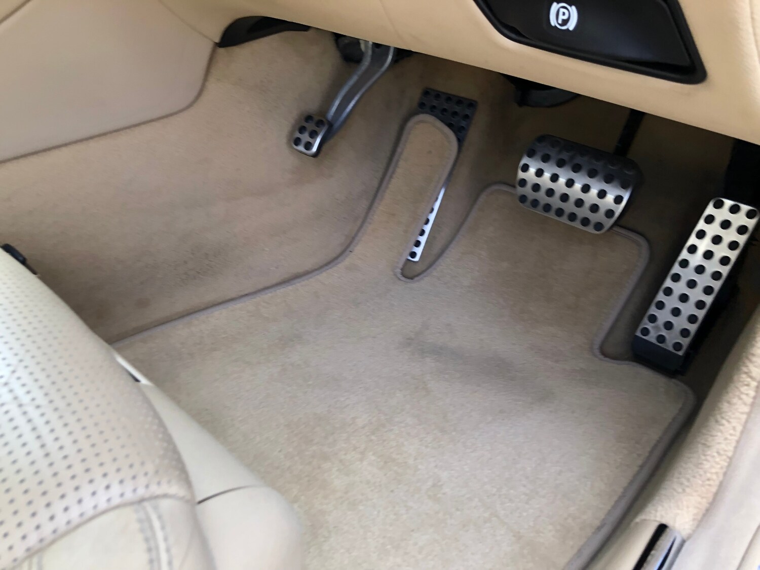 Used Mercedes-Benz CLS 2006 for sale - 77104123: Photo 96