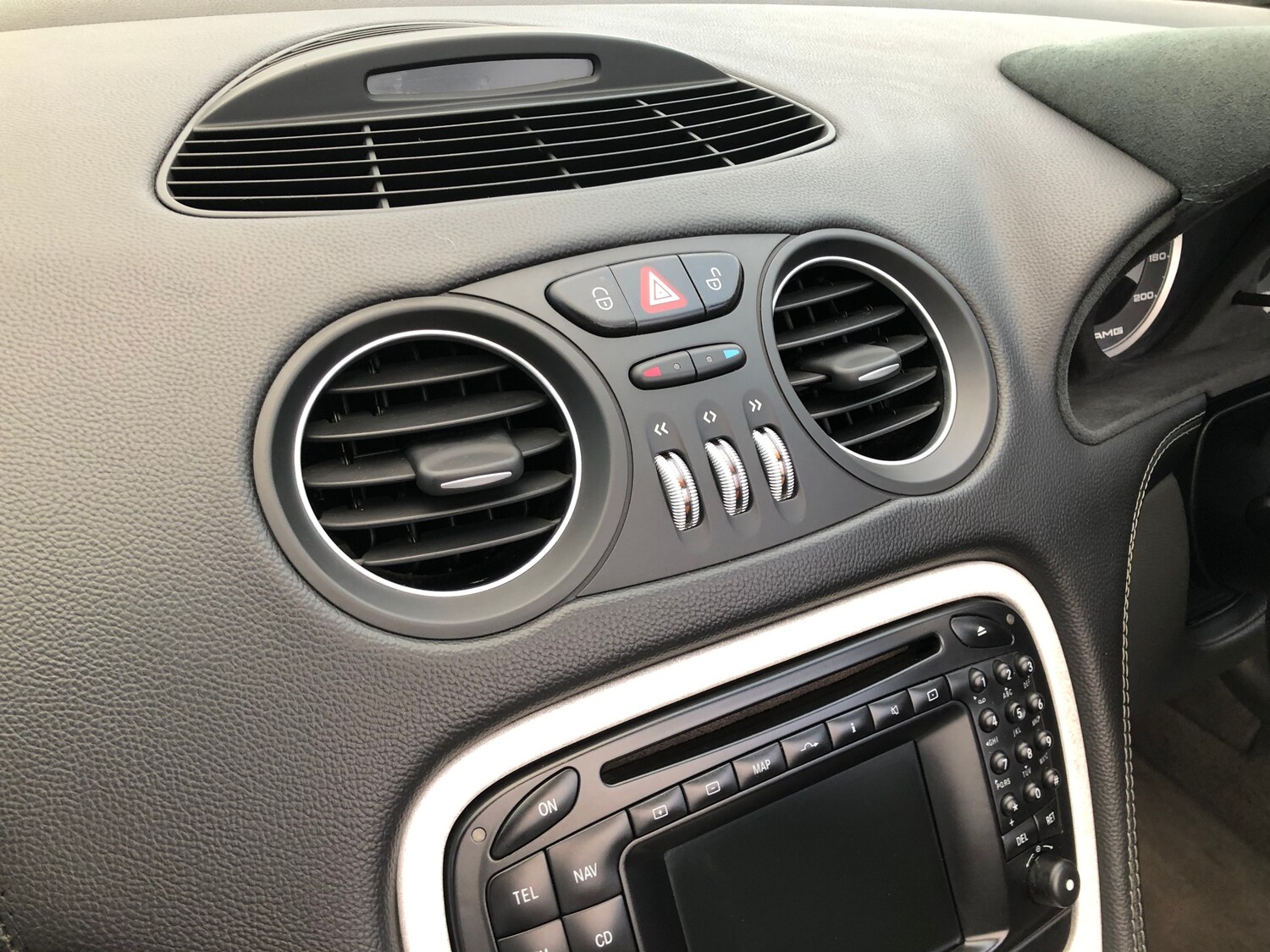 Used Mercedes-Benz SL 2023 for sale - 77104128: Photo 54