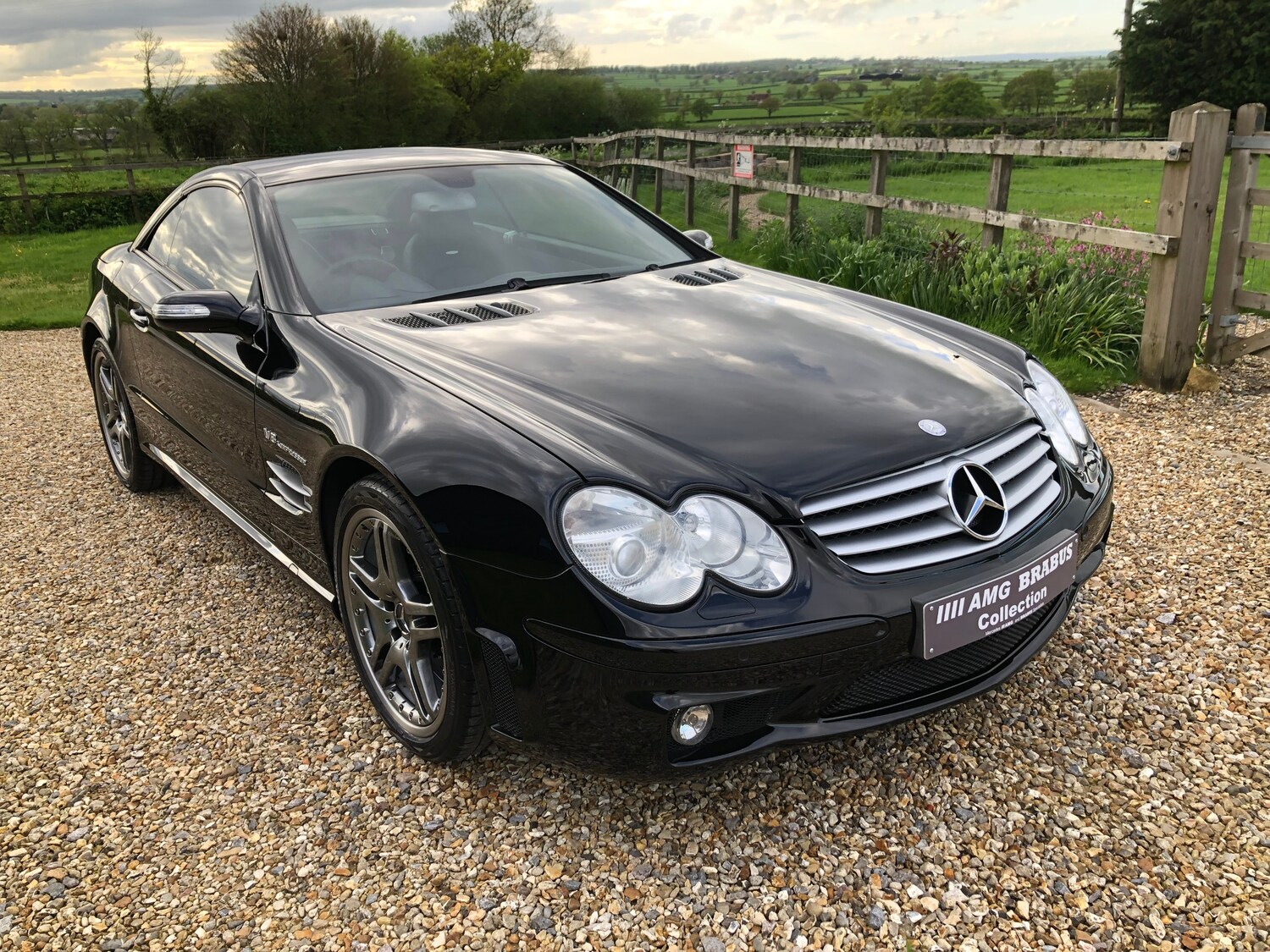 Used Mercedes-Benz SL 2005 for sale - 77104127: Photo 11