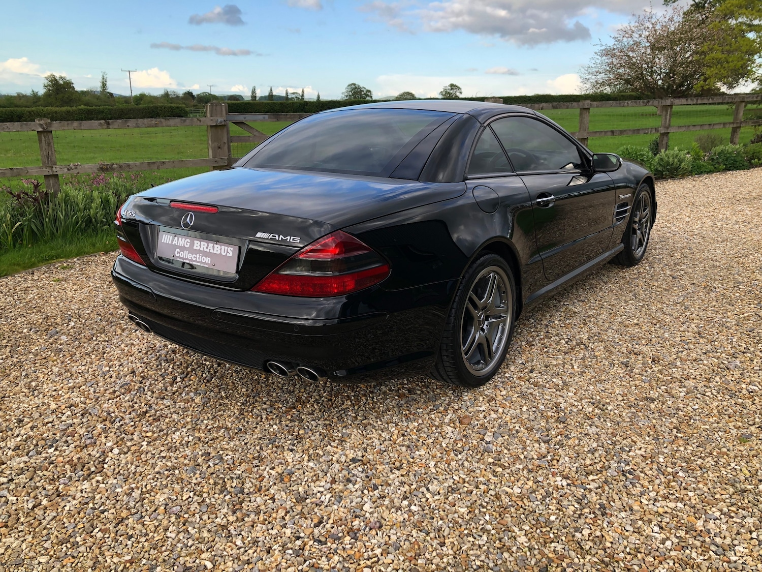 Used Mercedes-Benz SL 2005 for sale - 77104127: Photo 2