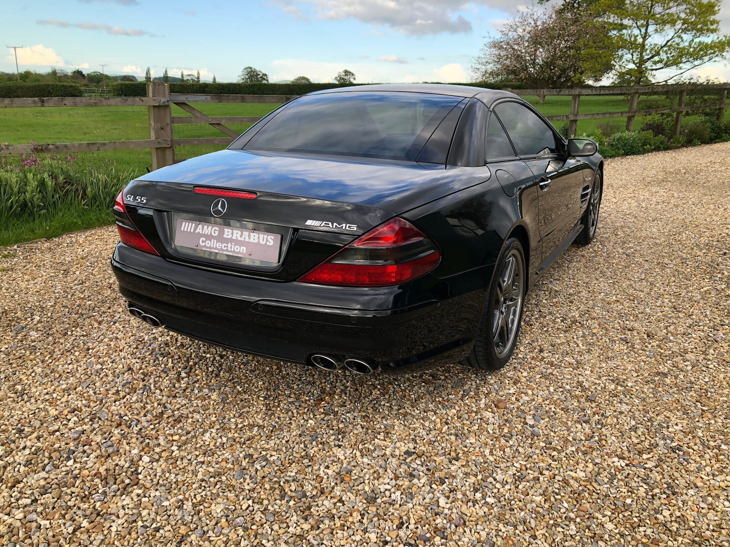 Used Mercedes-Benz SL 2005 for sale - 77104127: Photo 3