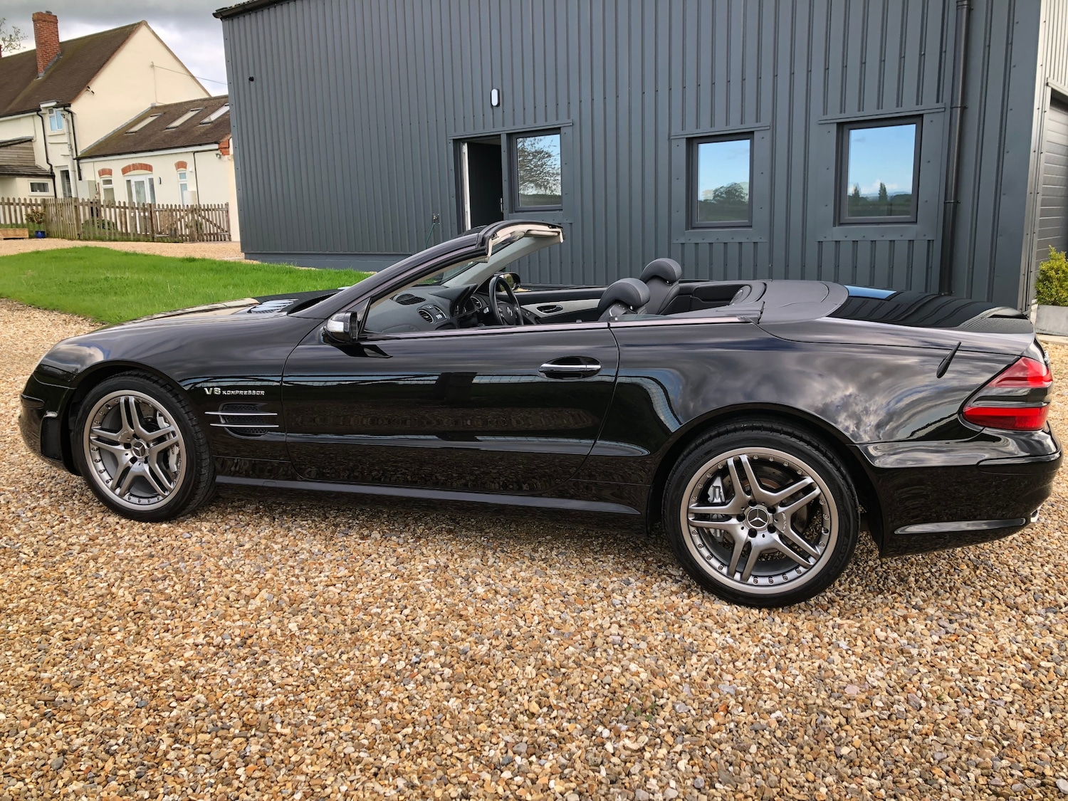 Used Mercedes-Benz SL 2005 for sale - 77104127: Photo 43