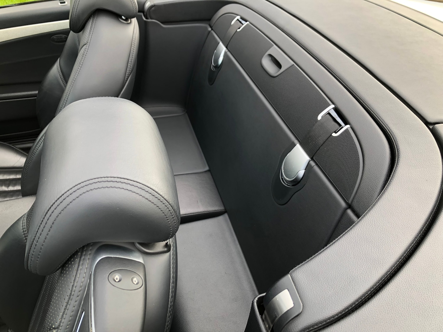 Used Mercedes-Benz SL 2005 for sale - 77104127: Photo 46