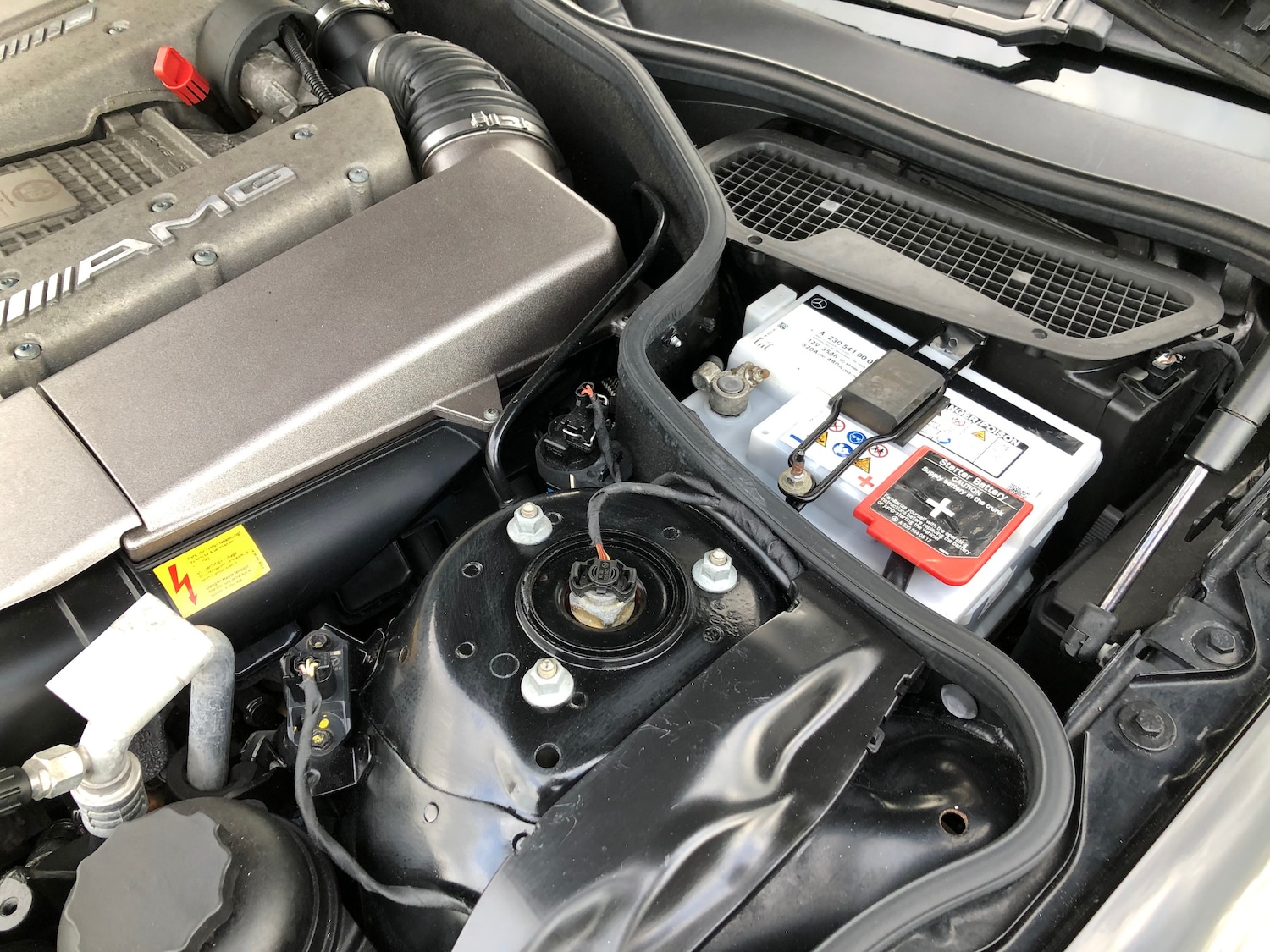 Used Mercedes-Benz SL 2005 for sale - 77104127: Photo 72