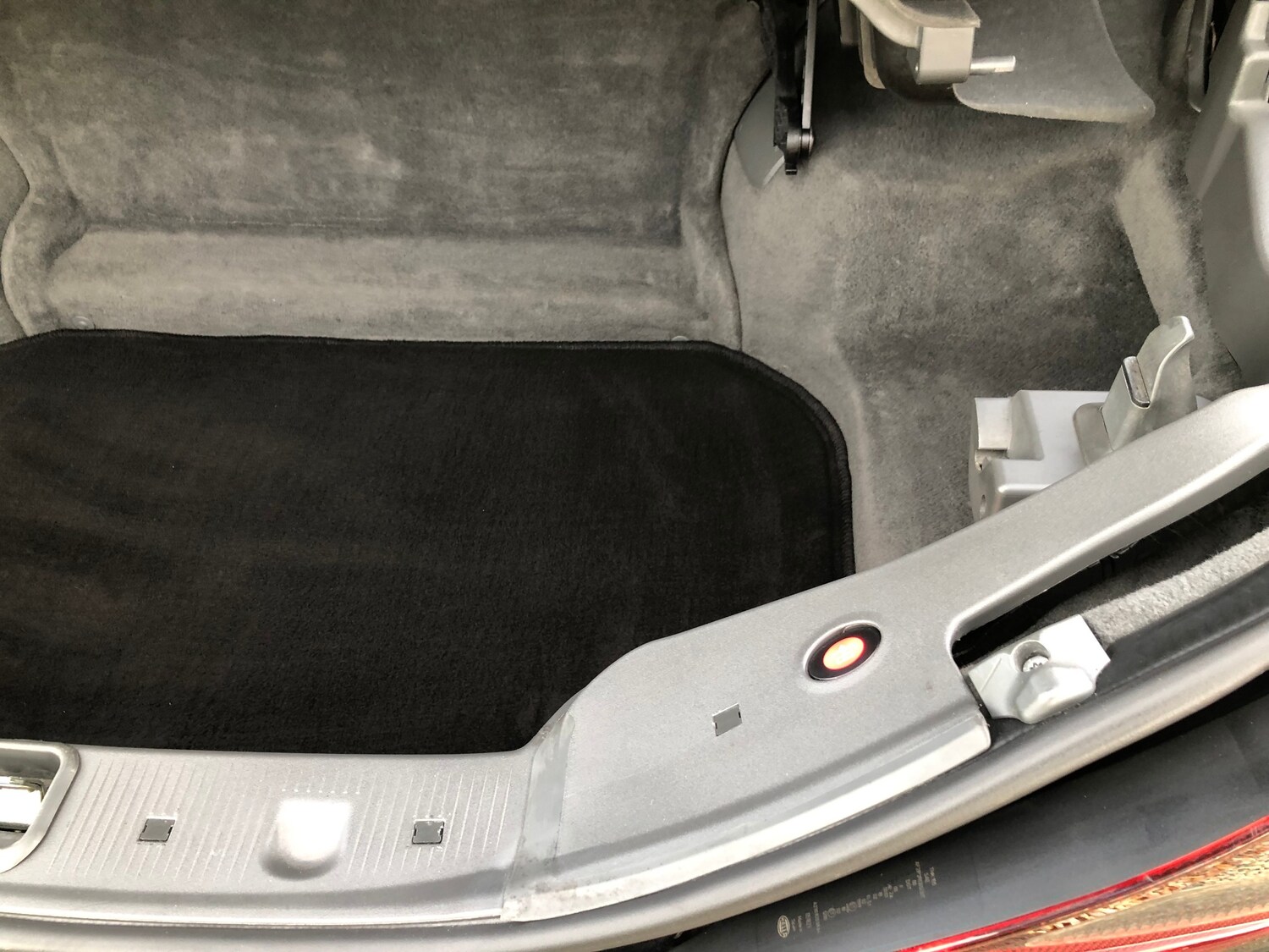 Used Mercedes-Benz SL 2005 for sale - 77104127: Photo 82