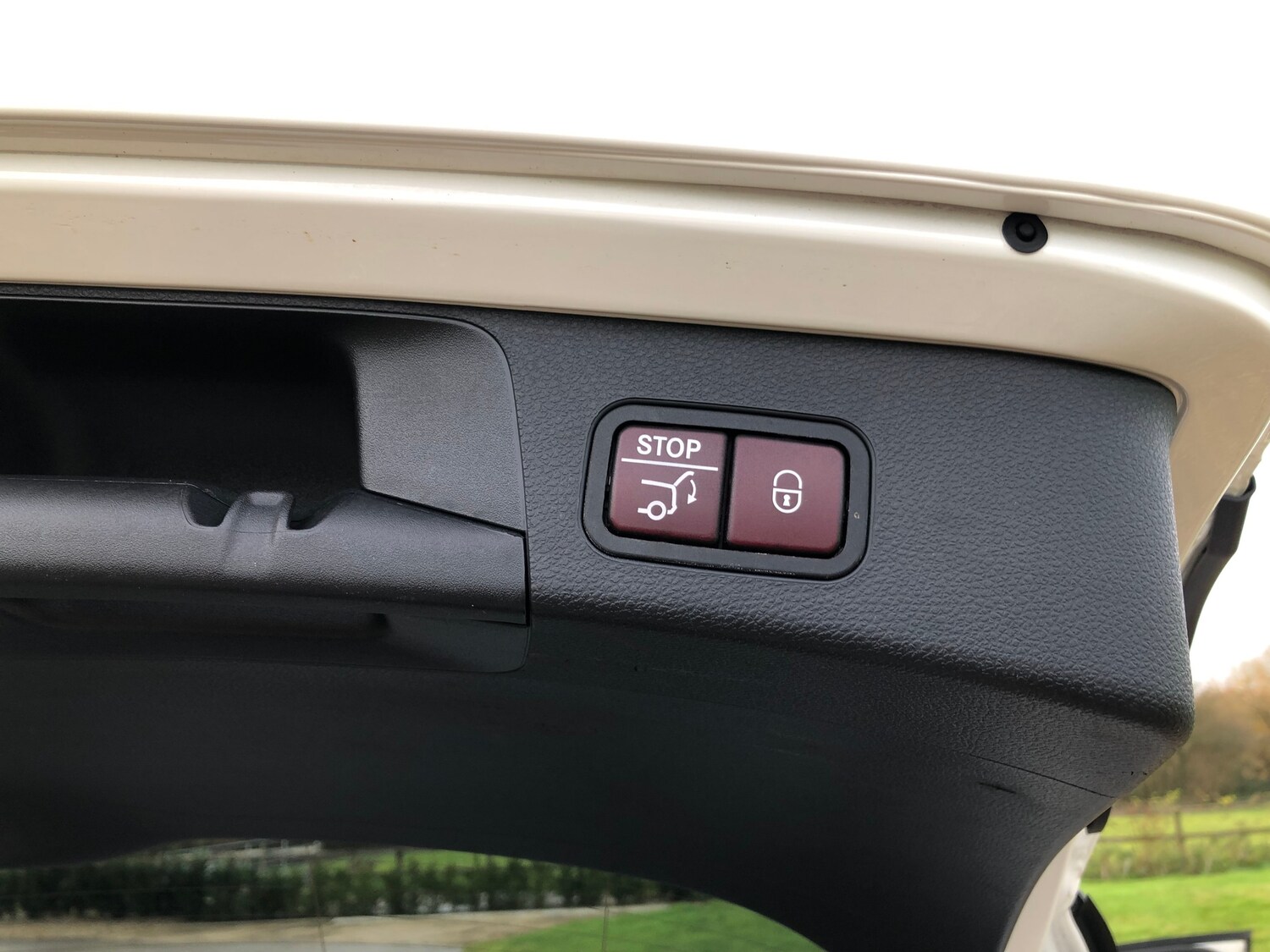 Used Mercedes-Benz C Class 2016 for sale - 77104126: Photo 49