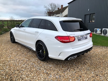 Used Mercedes-Benz C Class 2016 for sale - 77104126: Photo