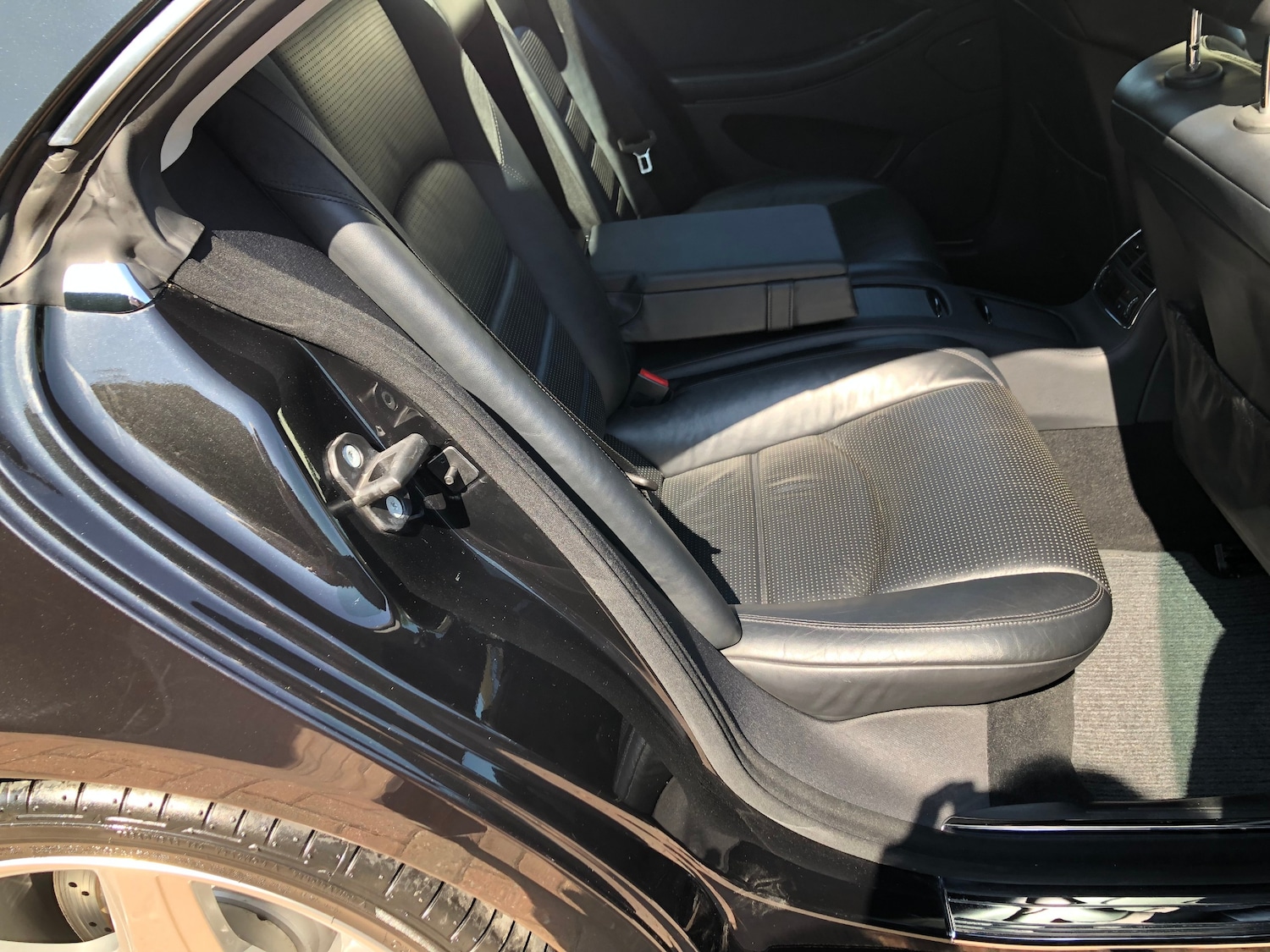 Used Mercedes-Benz CLS 2005 for sale - 77104125: Photo 61