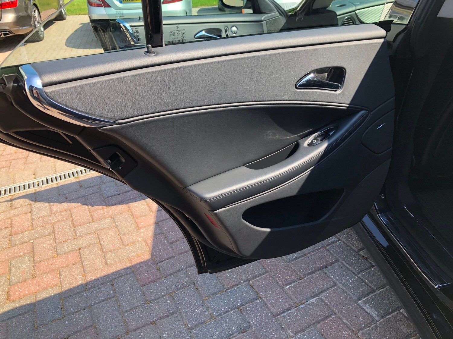 Used Mercedes-Benz CLS 2005 for sale - 77104125: Photo 83