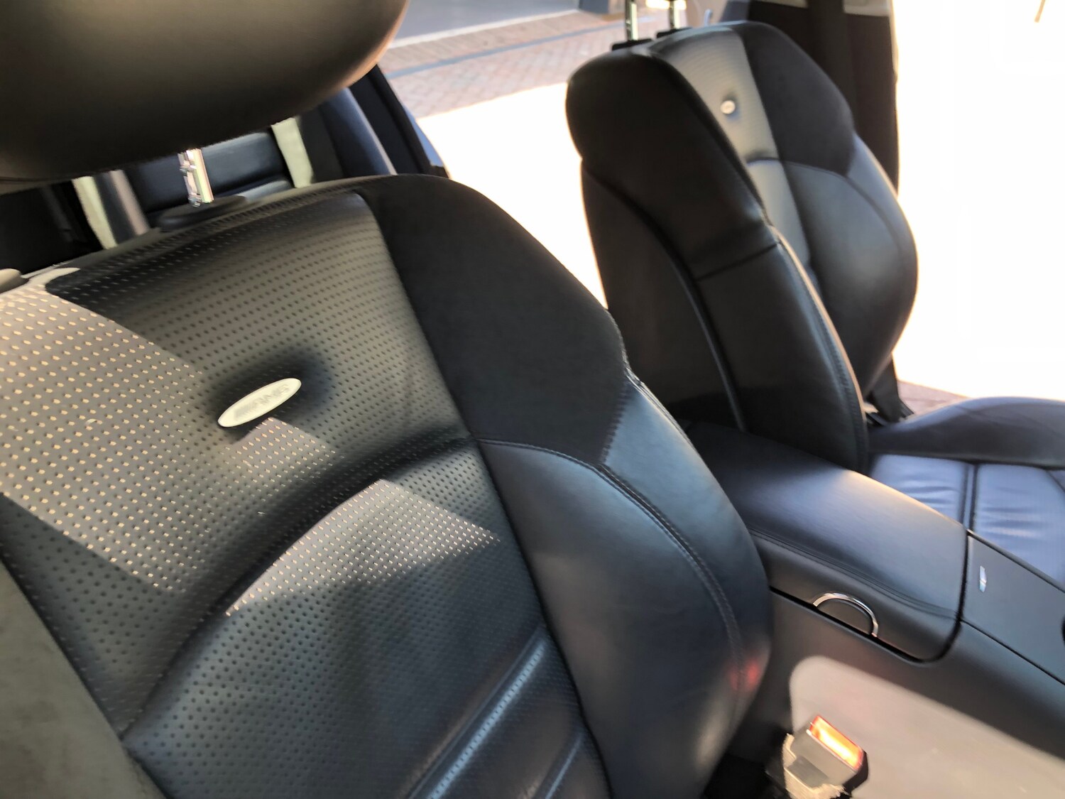 Used Mercedes-Benz CLS 2005 for sale - 77104125: Photo 92