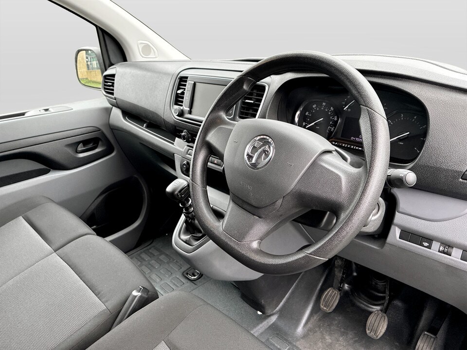 Used Vauxhall Vivaro 2023 for sale - 77555535: Photo 13