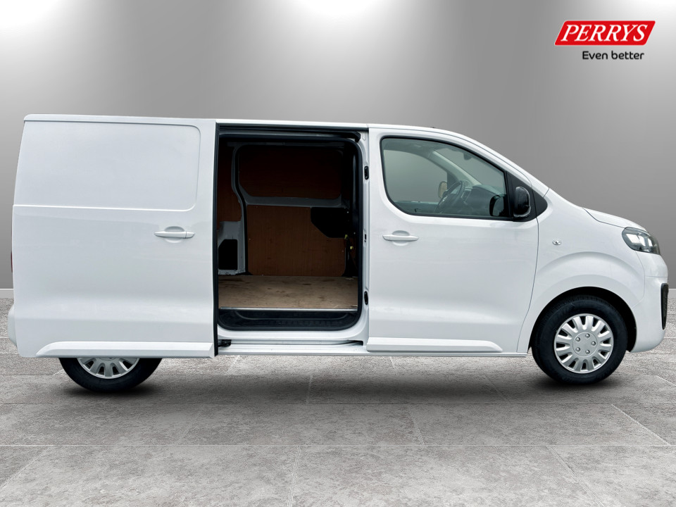 Used Vauxhall Vivaro 2023 for sale - 77555535: Photo 35