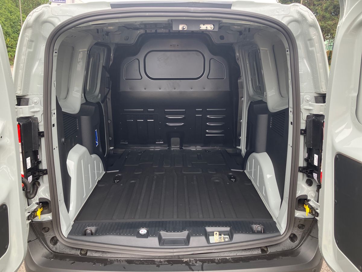 Used Ford Transit Courier 2026 for sale - 77113607: Photo 18