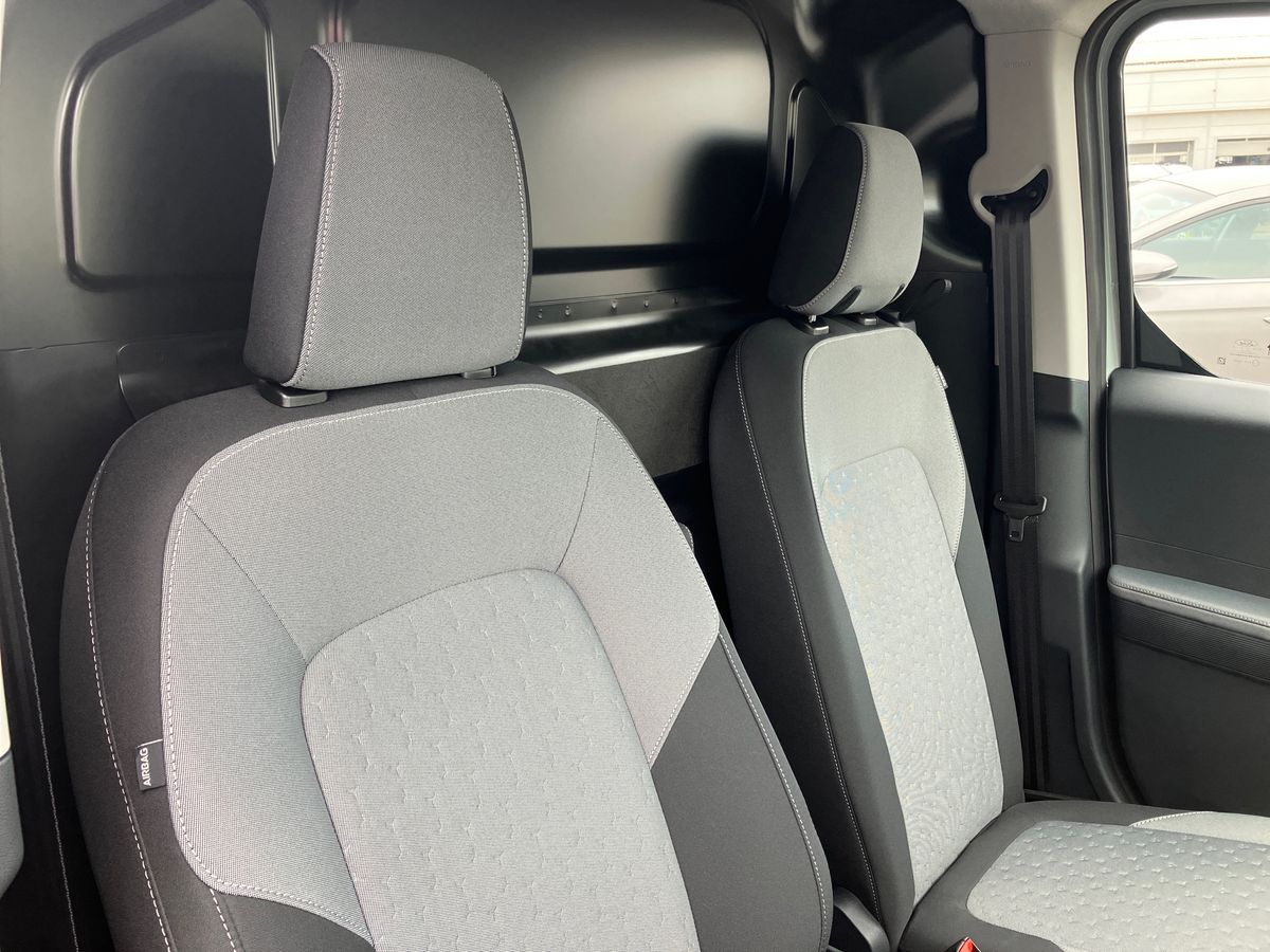 Used Ford Transit Courier 2026 for sale - 77113607: Photo 32