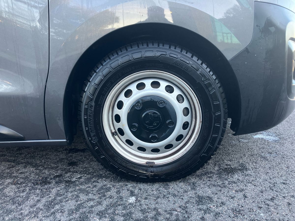 Used Vauxhall Vivaro Life 2021 for sale - 76638175: Photo 8