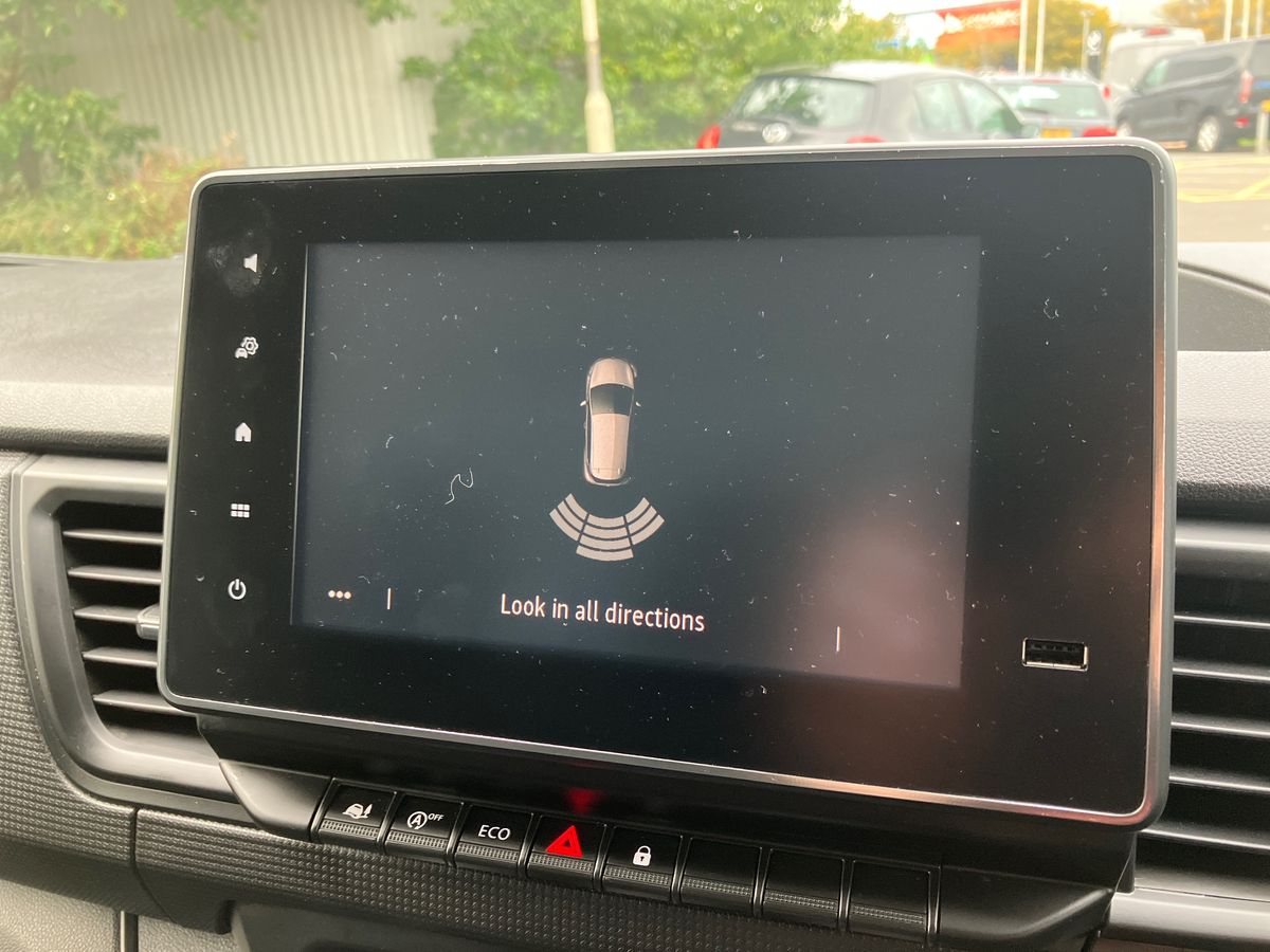 Used Renault Trafic 2022 for sale - 76142067: Photo 36