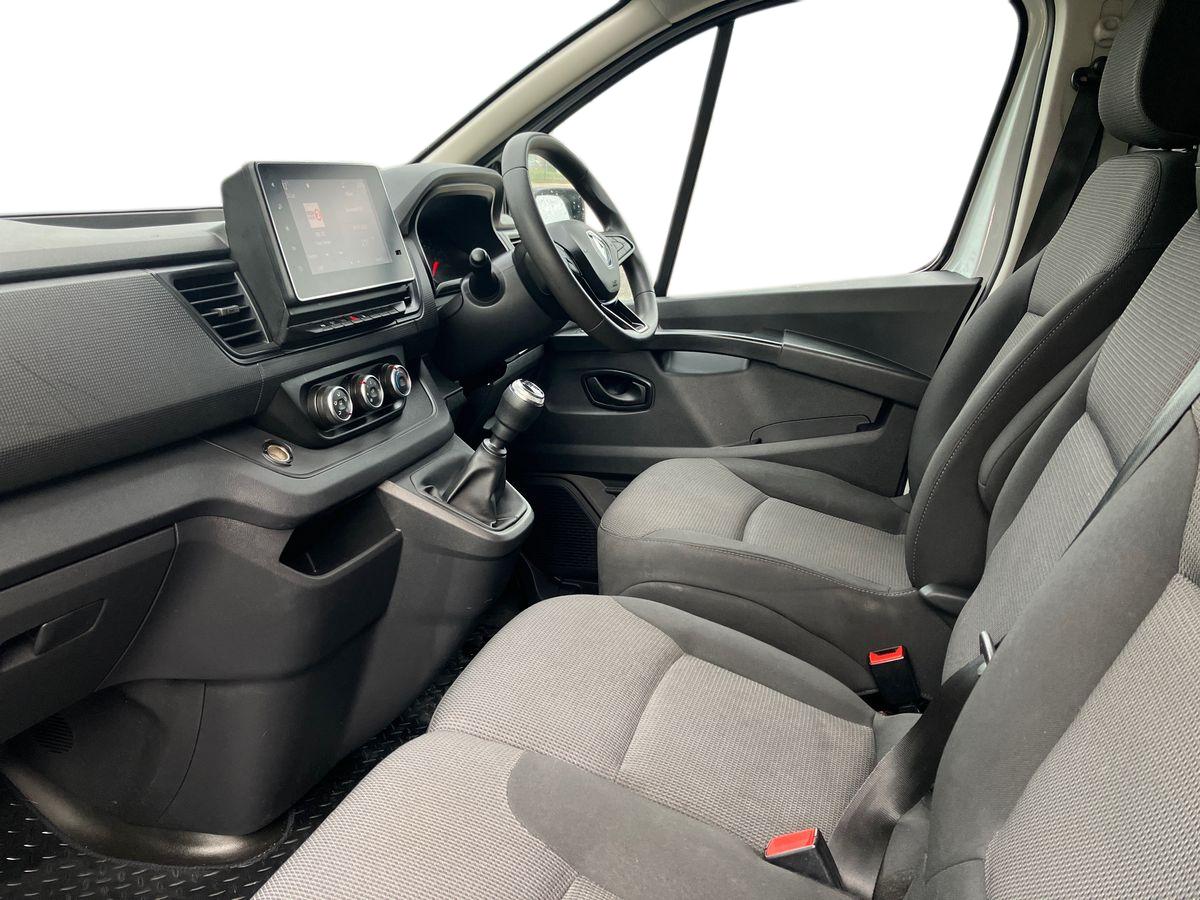 Used Renault Trafic 2022 for sale - 76142067: Photo 6