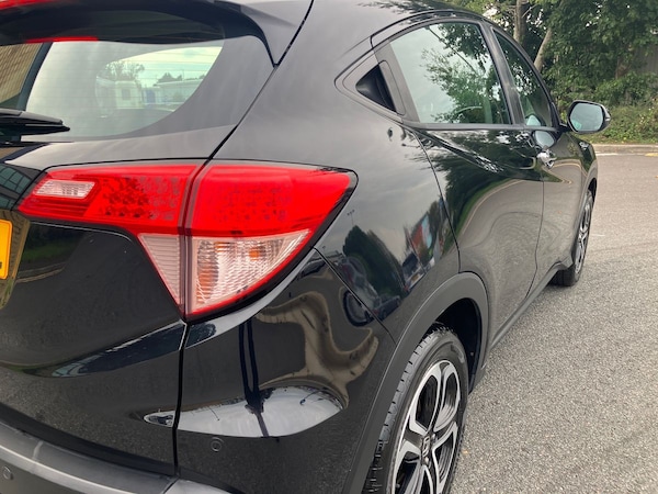 Used Honda HR-V 2017 for sale - 76090410: Photo 29