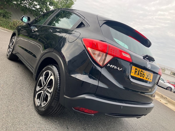Used Honda HR-V 2017 for sale - 76090410: Photo 31