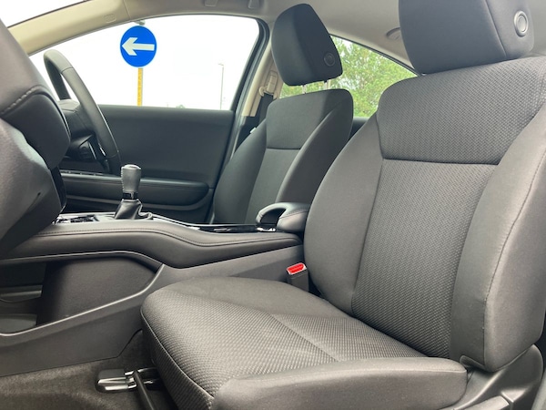 Used Honda HR-V 2017 for sale - 76090410: Photo 34